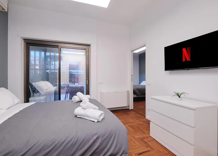 Terrazza San Pietro - Ground Floor * Roma